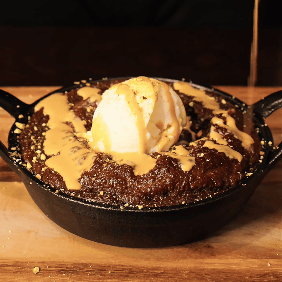 Dubai Chocolate Lava Cake